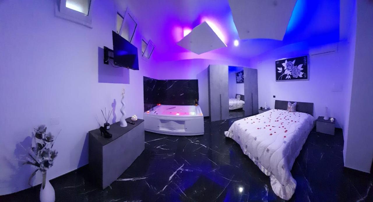 Casa Birmano Villa Taranto Exteriör bild